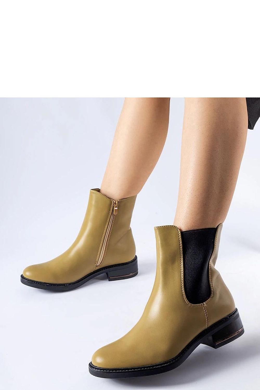 Laarsjes model 204495 Solea