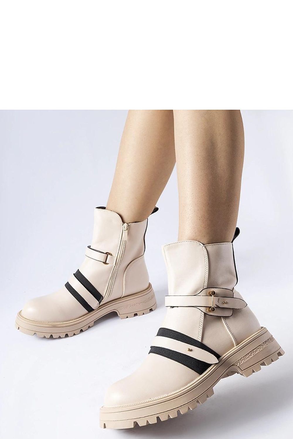 Laarsjes model 204817 Solea