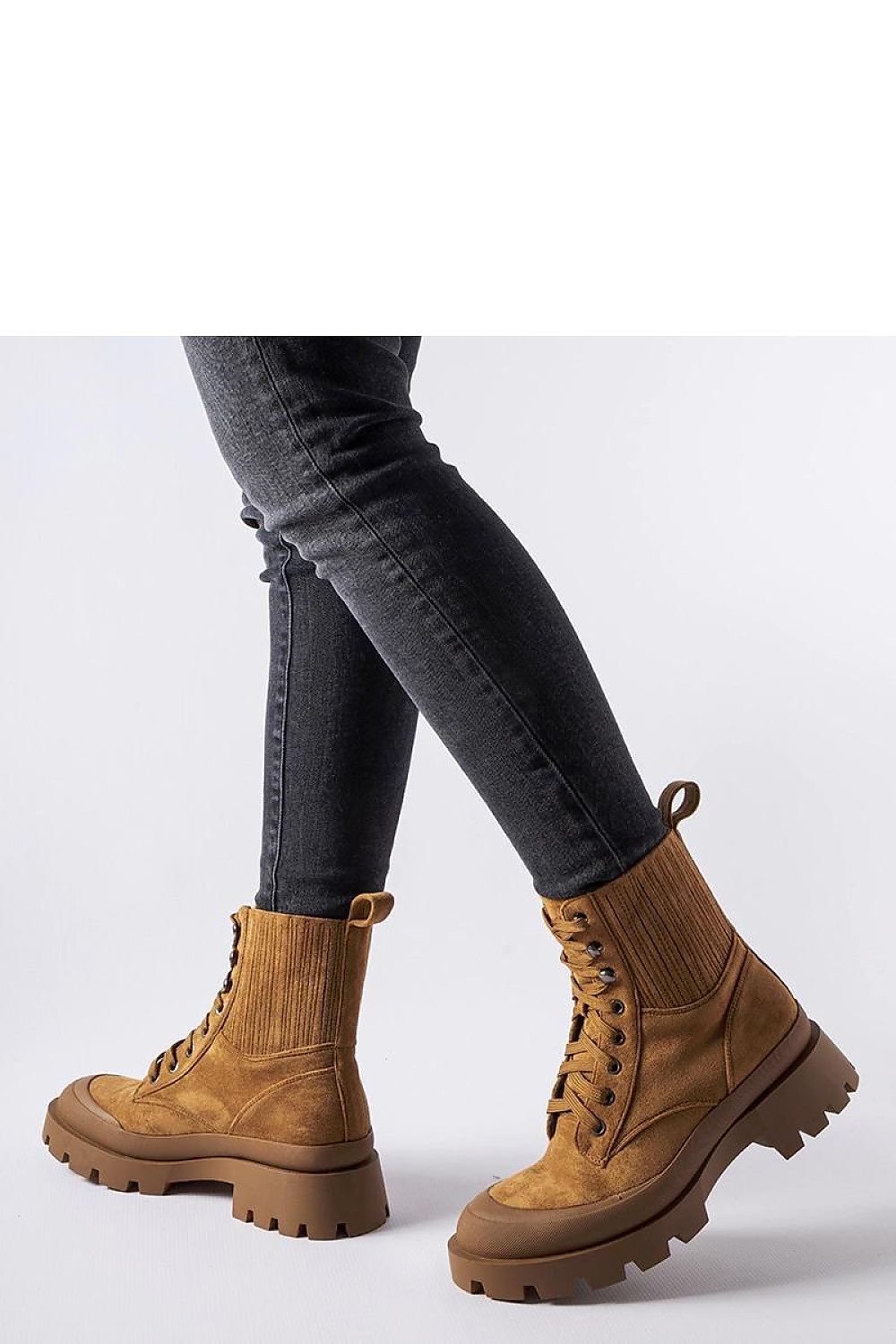 Laarsjes model 204828 Solea