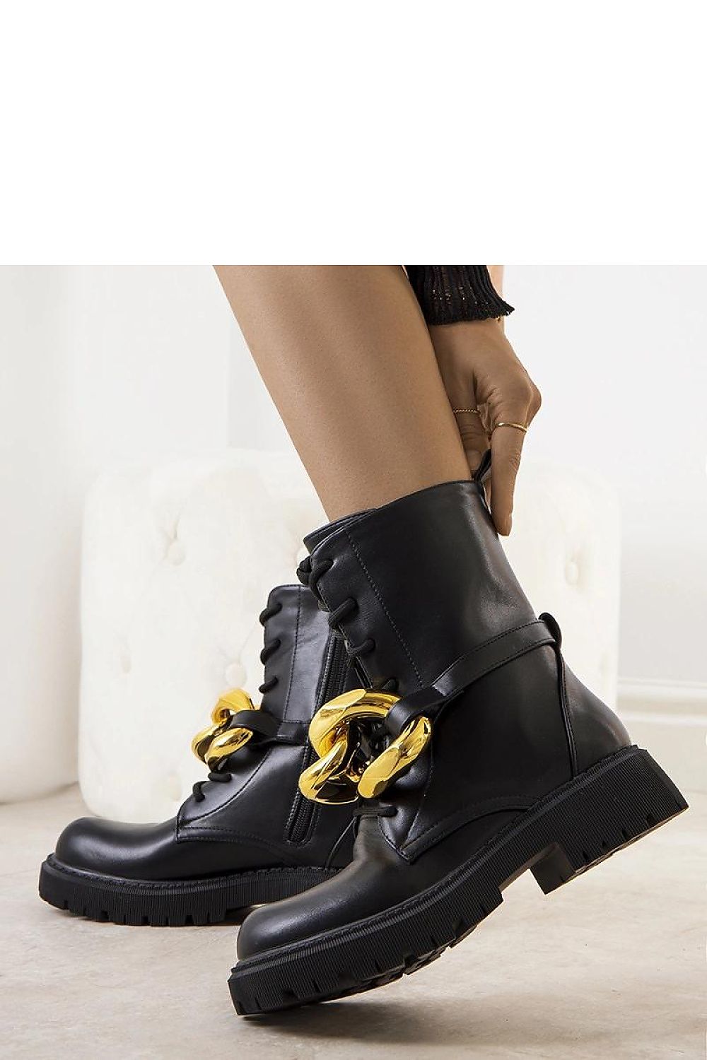 Laarsjes model 204853 Solea