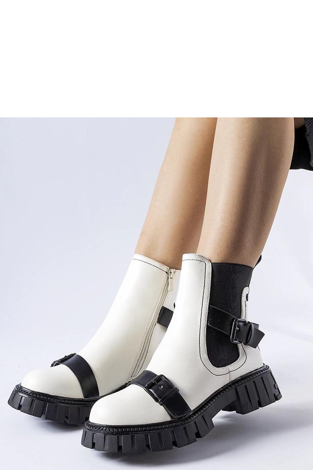 Laarsjes model 205079 Solea
