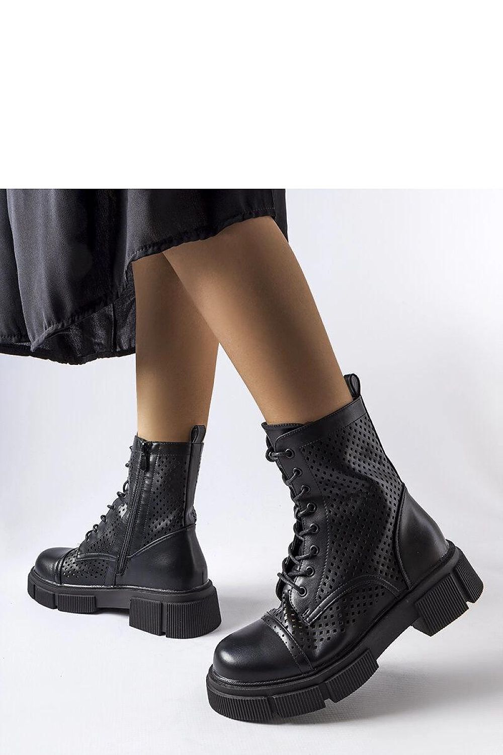Laarsjes model 205118 Solea