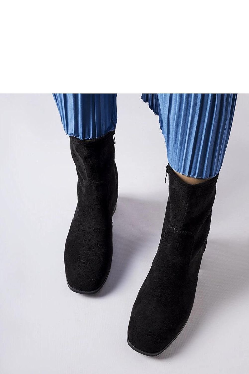 Laarsjes op sleehak model 205871 Solea