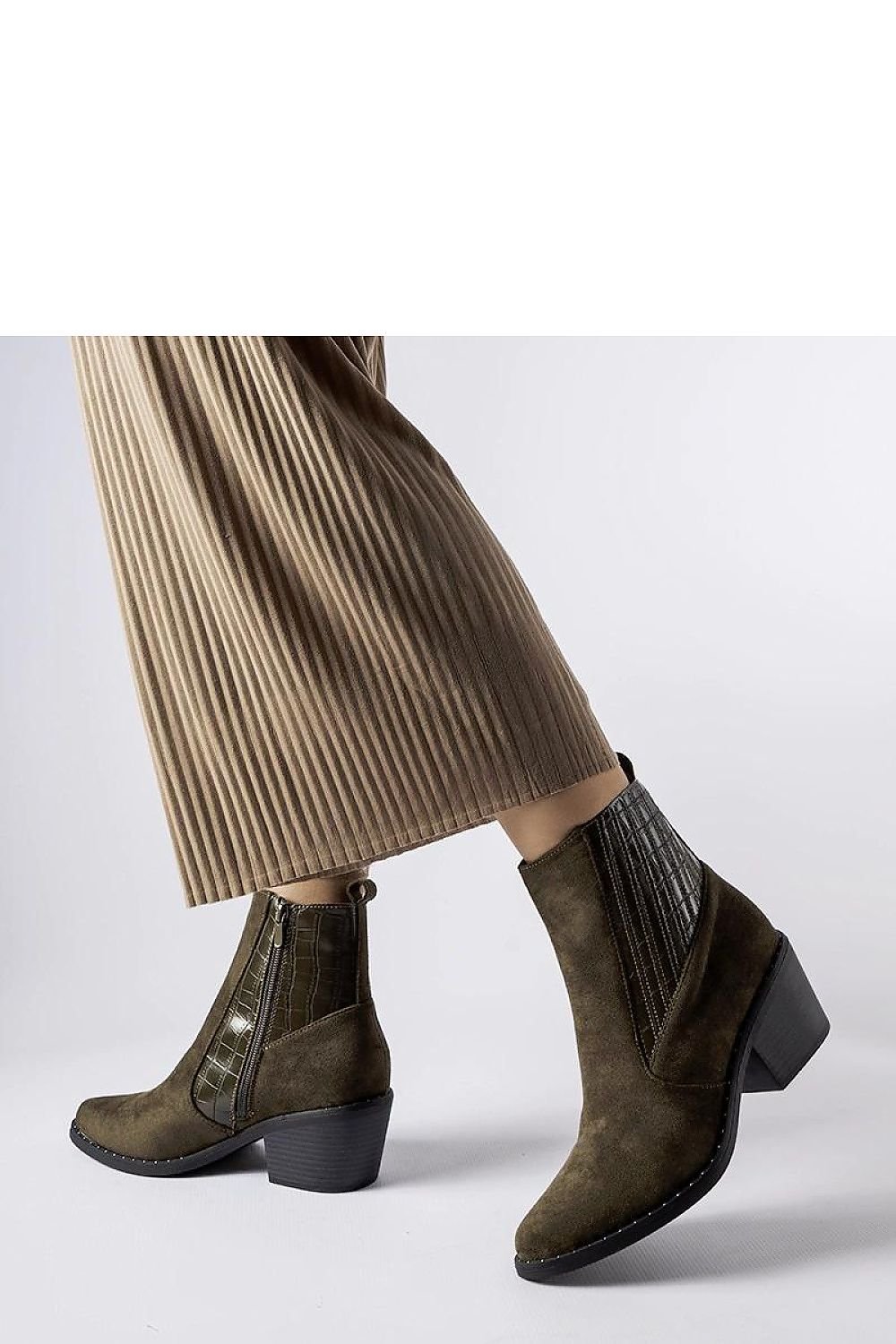 Laarsjes op sleehak model 206555 Solea
