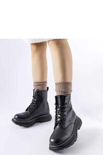  Laarsjes model 204585 Solea 