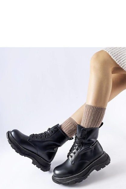  Laarsjes model 204585 Solea 