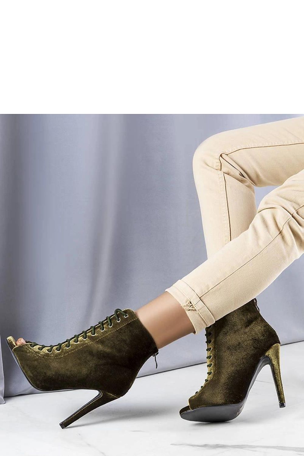  Laarsjes met hoge hak model 208024 Solea 
